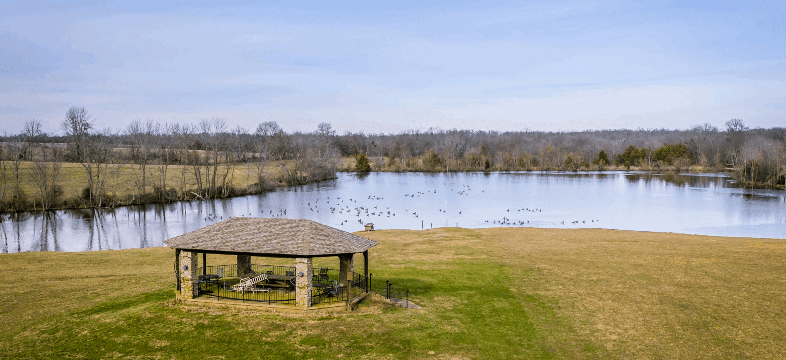 Lake View Gazebo Bardstown
